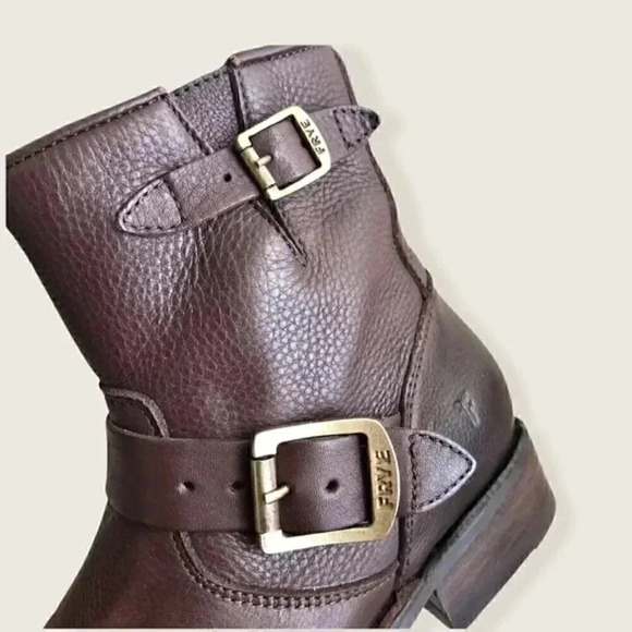 Frye Vicky Belt Buckle Leather Combat Ankle Boot - Picture 11 of 13